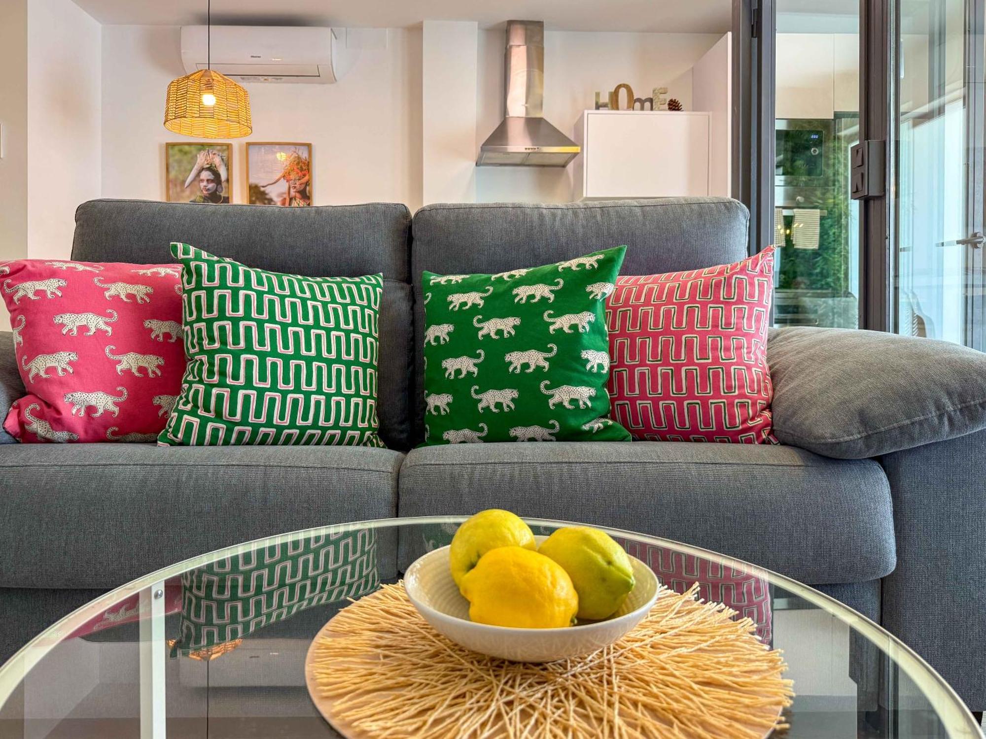 Encantador Y Coqueto Loft A 8 Min. De La Playa. لقنت المظهر الخارجي الصورة